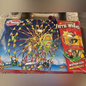 K’Nex Ferris Wheel 3 models in 1 - 675+ pieces